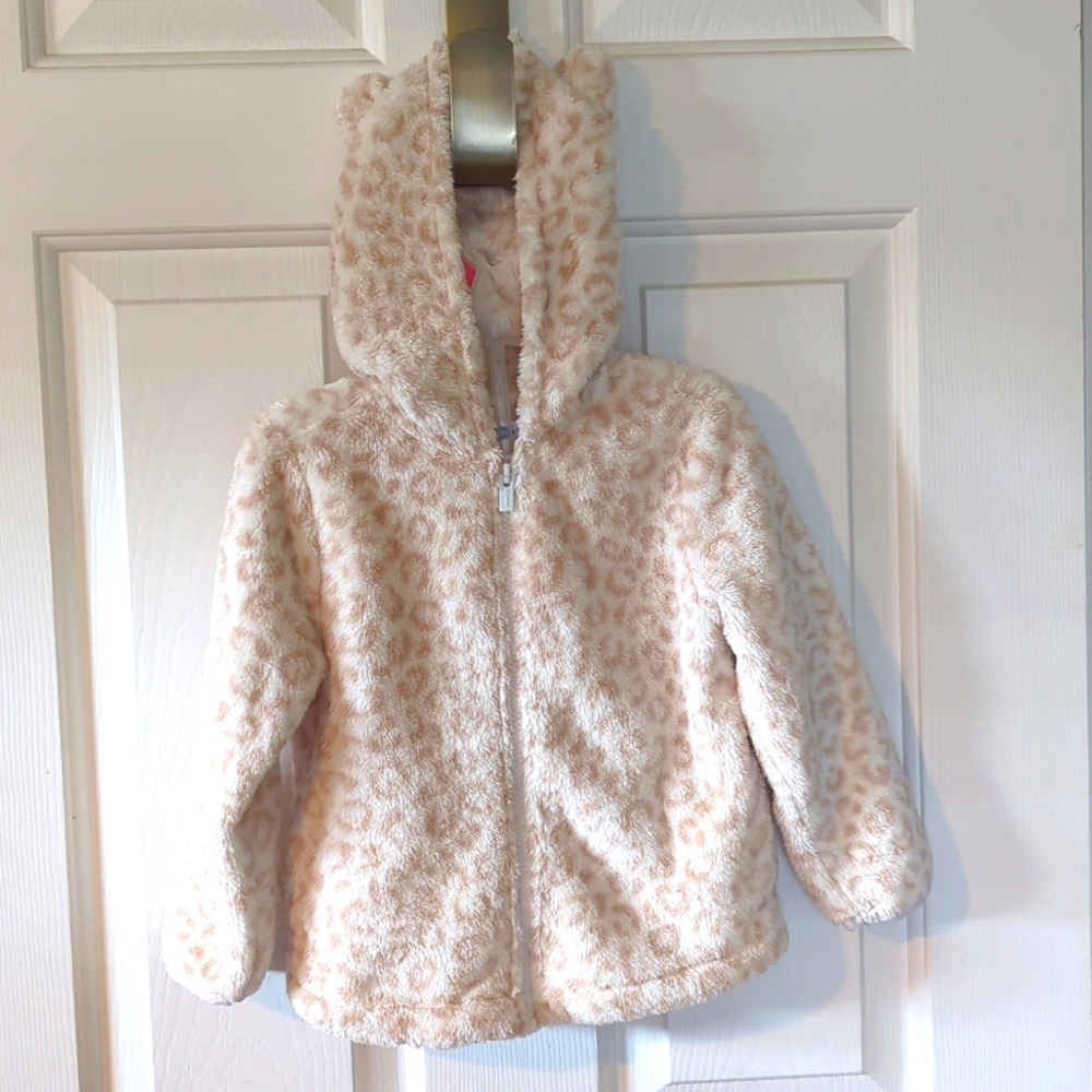 Old Navy leopard print fleece with ears 3t😍
